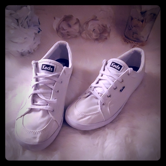 all white keds